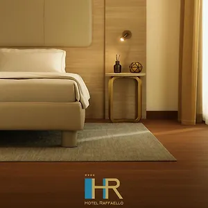 Raffaello 4*, Milano İtalya